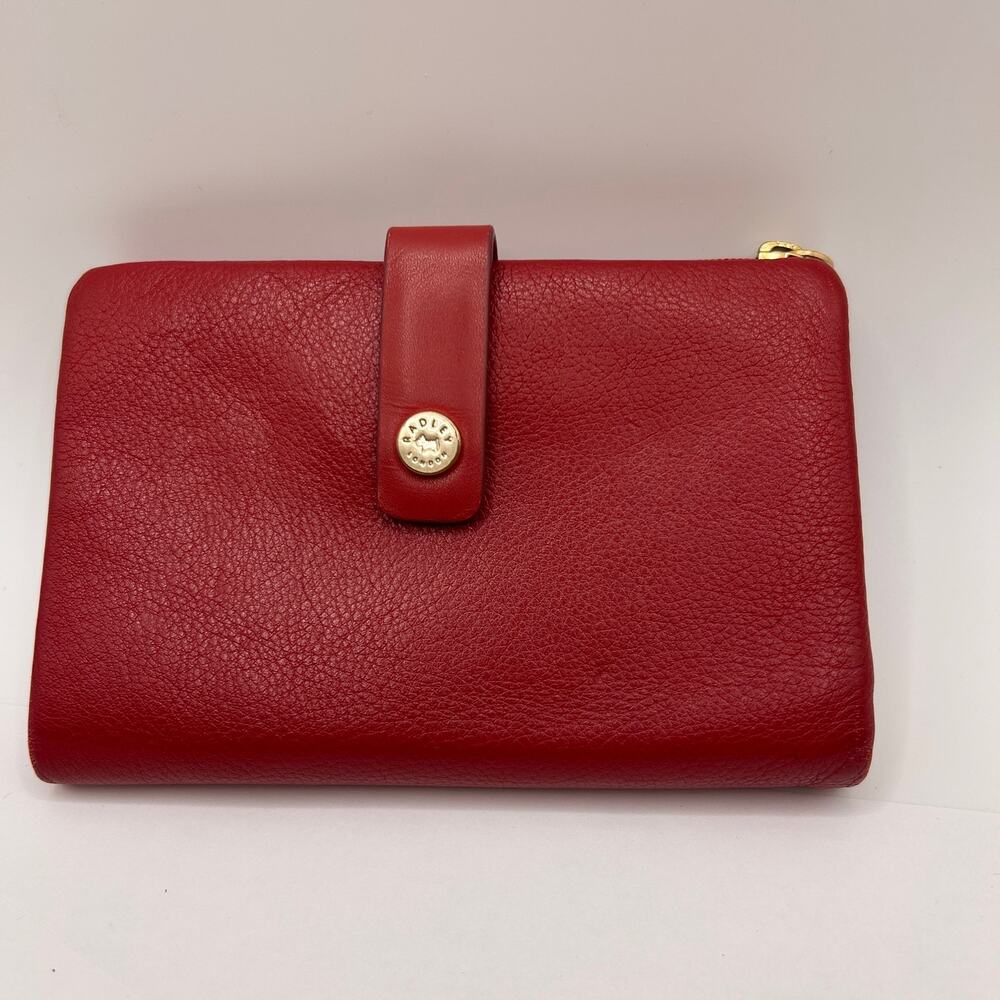 Radley London Red Leather Billfold Wallet 2 Zipper Pockets Very Nice Scottie